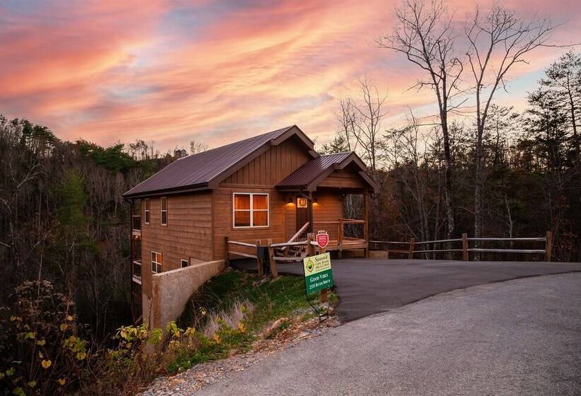 Luxury Good Vibes Cabin With Tub By Redawning