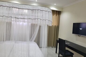 Mulandabi Hotels