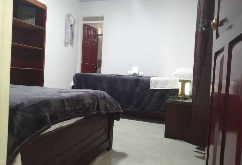 پانسیون Alojamiento Familiar Casa Campesina