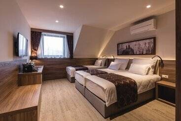 پانسیون Guesthouse Grof