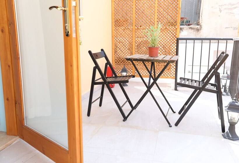 پانسیون Hilmi Efendi Guest House