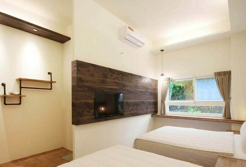 پانسیون In My House