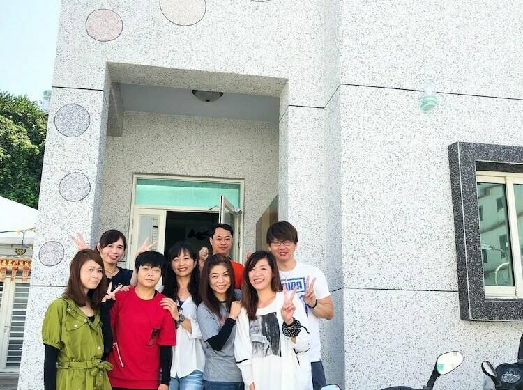 پانسیون In My House