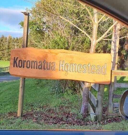 پانسیون Koromatua Homestead