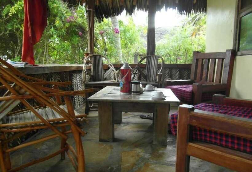 پانسیون Mike S Beach Cottages