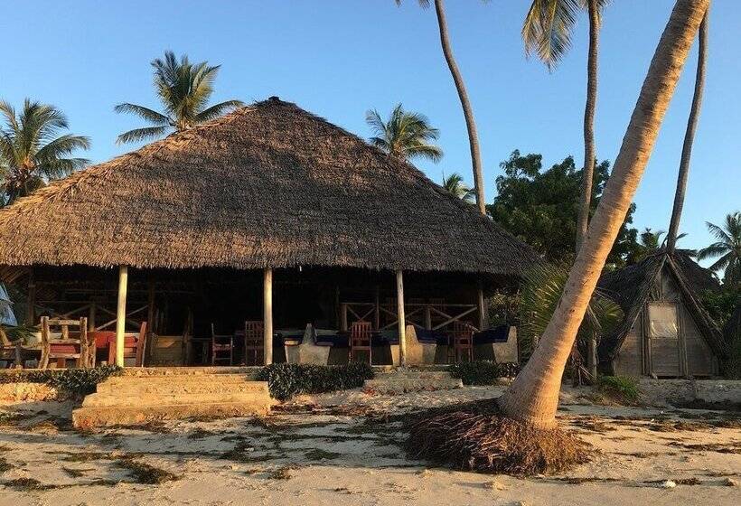 پانسیون Mike S Beach Cottages