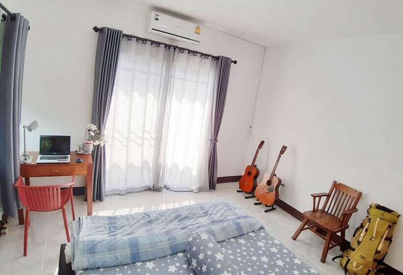 פנסיון Mj House Stay With Guest And Host