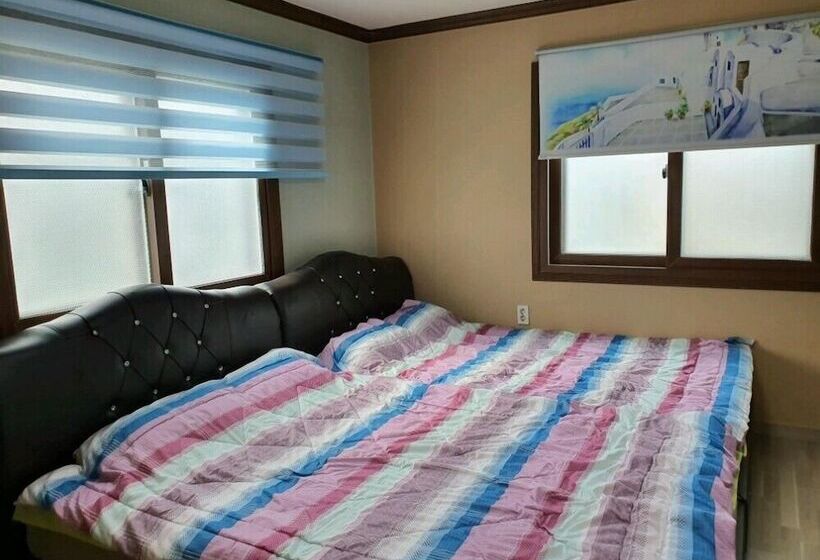 بنسيون Muju Caravan Pesnion