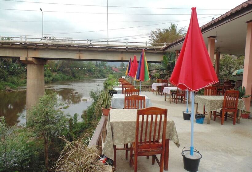 پانسیون Saynambak Riverside Guest House