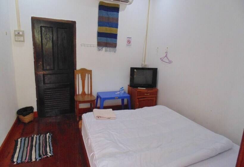 پانسیون Saynambak Riverside Guest House