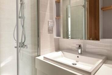 Scenia Bay Residences