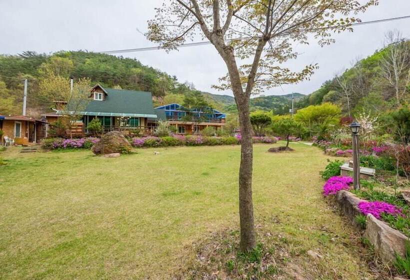 Yanggaksan Pension