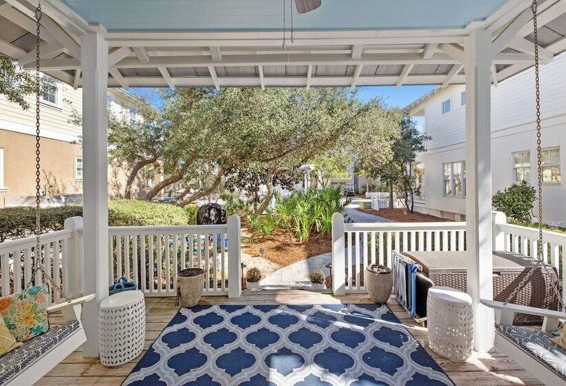 Quaint 2br/2.5ba Cottage Nestled Between 30a & Panama City Beach! Sleeps 6!