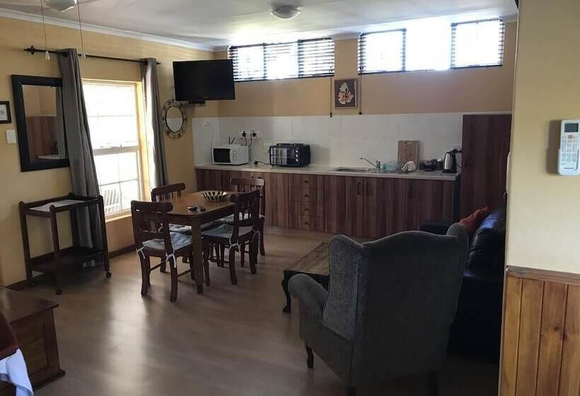 Bed and Breakfast Elephant S Eye Lodge