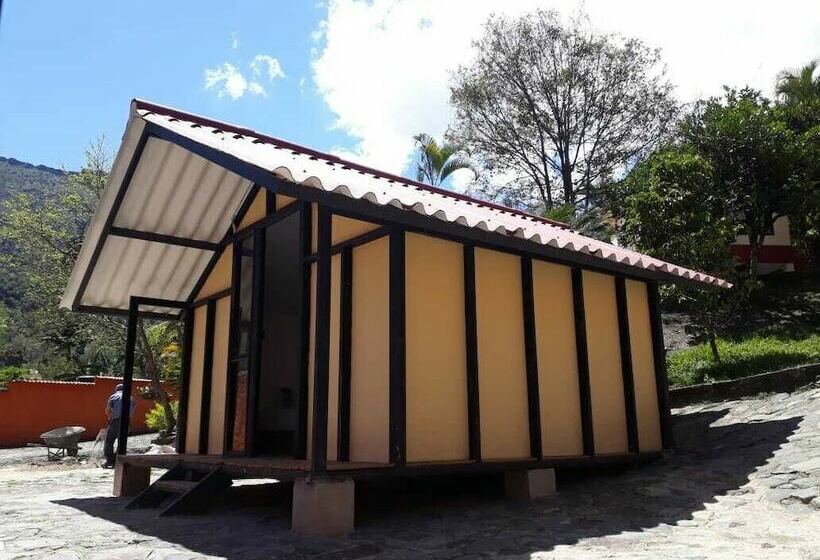 Bed and Breakfast Posada Aventura