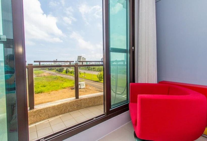 تختخواب و صبحانه Silimu Hostel