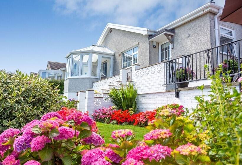 Cororion Cottage