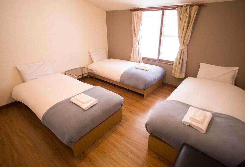 هتل Annupuri Mountain View Lodge
