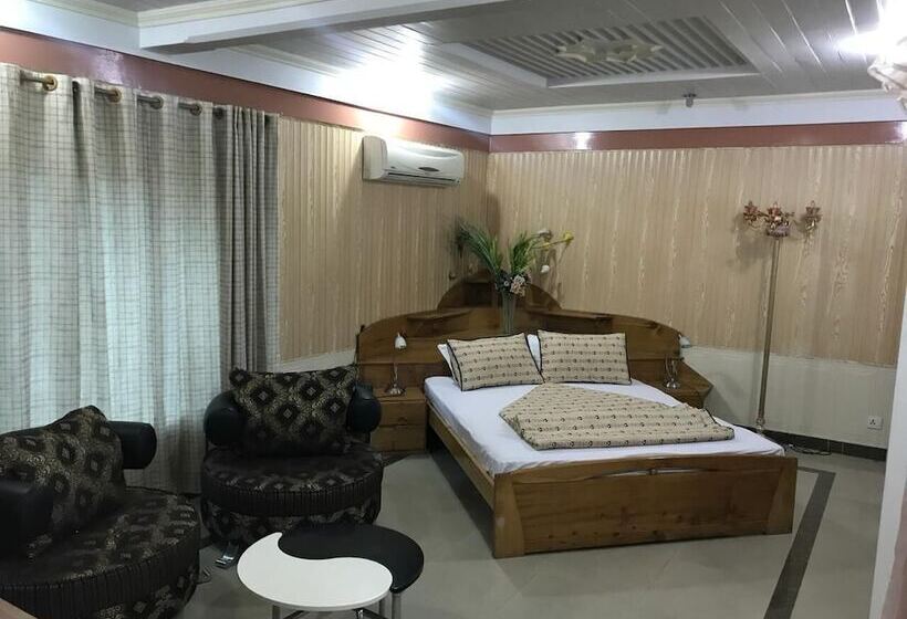Hotel Canopy Nexus