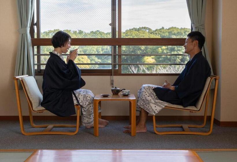 هتل Chikugofunegoya Koen No Yado