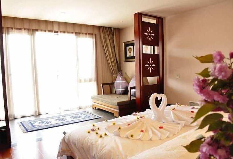 فندق High Mountain Resort   Deqin