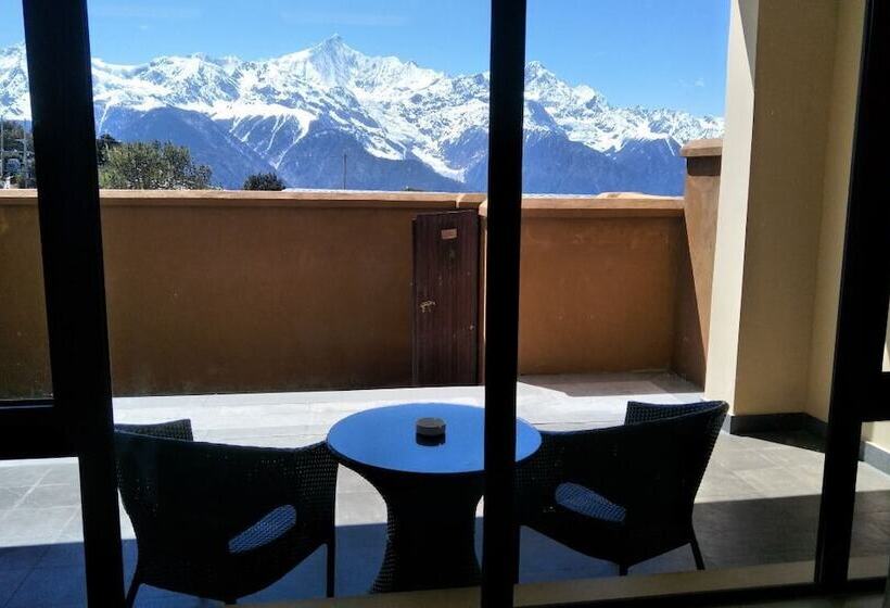 فندق High Mountain Resort   Deqin