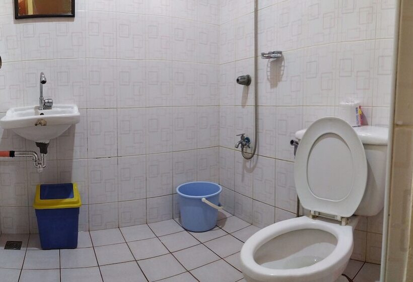 בית מלון כפרי Labros Adventure Camp And Waterfront