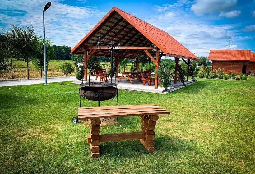 هتل & Spa Antyczny Dwór