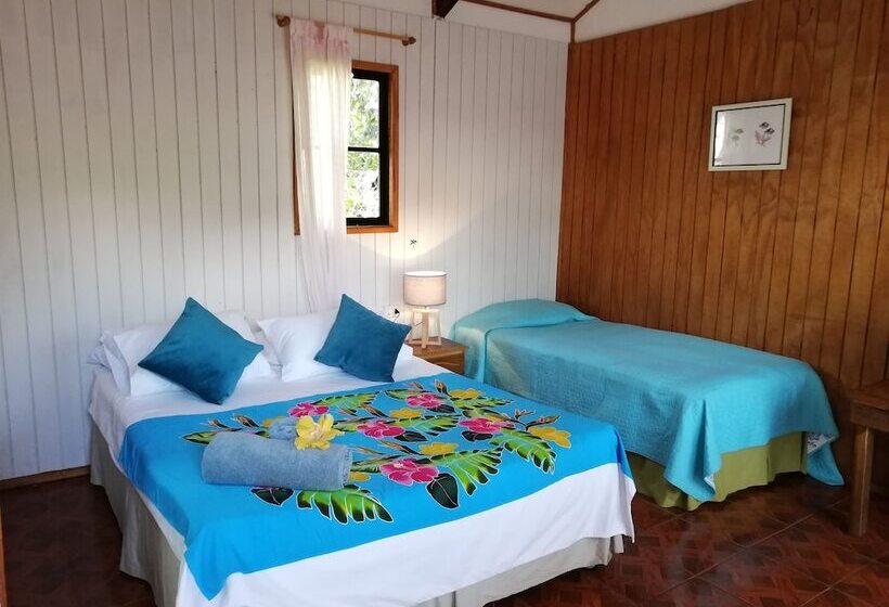 هتل Tuava Lodge
