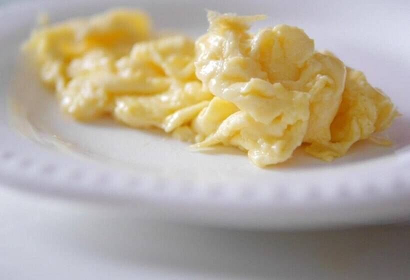 هتل Ulba Hosteria