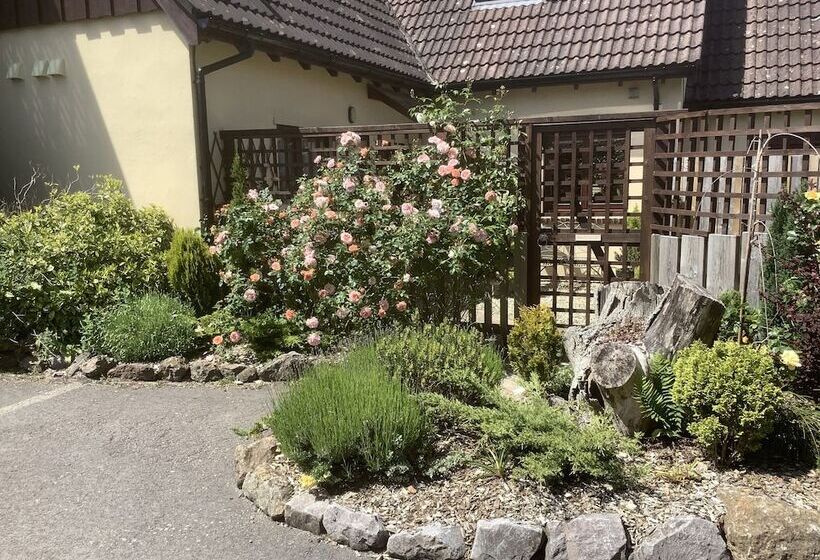 Stable Cottage
