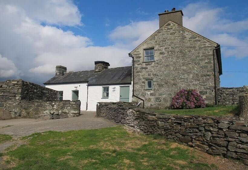 Ty Mawr Porthmadog
