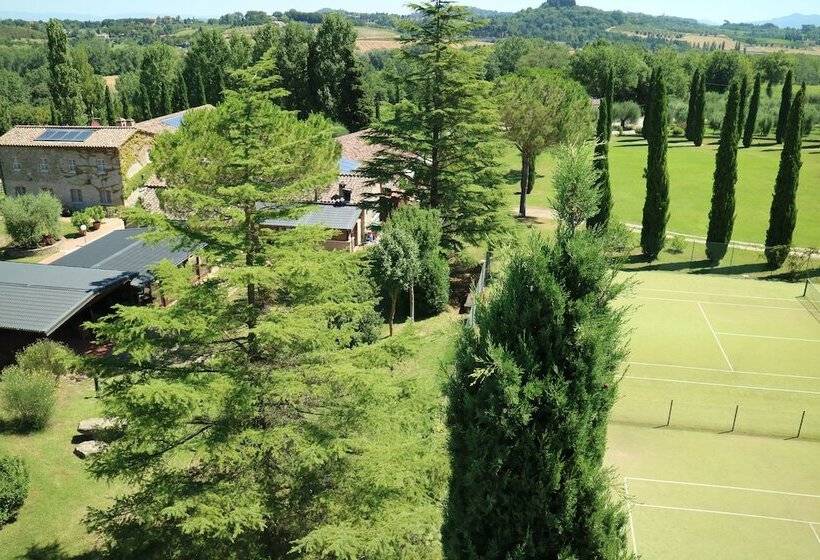 فندق Agriturismo La Sovana