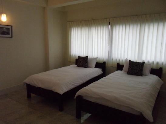 هتل Albatross Guesthouse @ Thungwualaen Beach