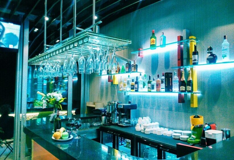 Fotos del hotel All Inn:  11