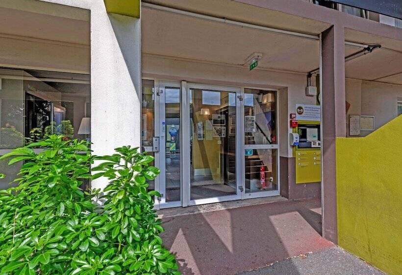 B&b Hotel Brest Kergaradec Aéroport