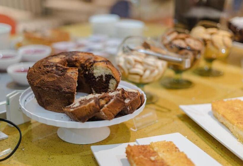 فندق Caiua Lago Umuarama