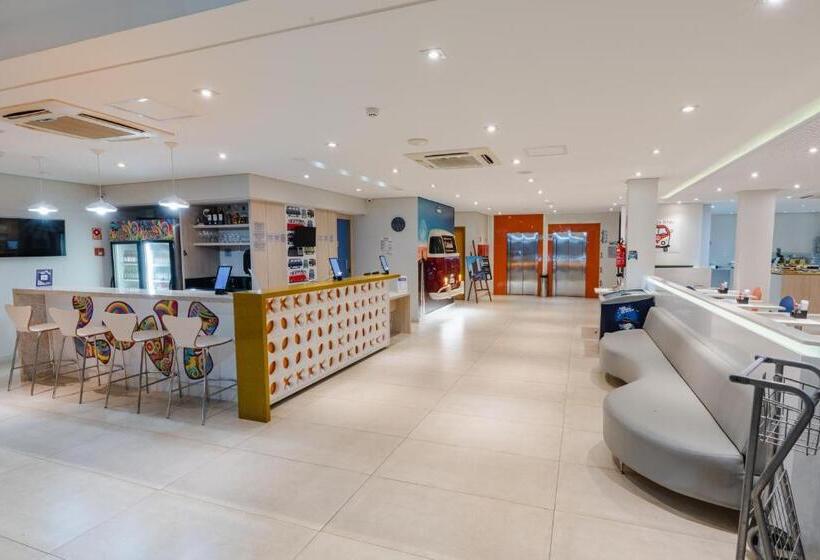 فندق Caiua Lago Umuarama