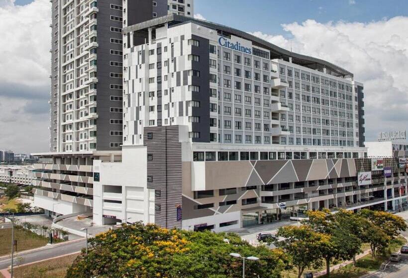 هتل Citadines Dpulze Cyberjaya