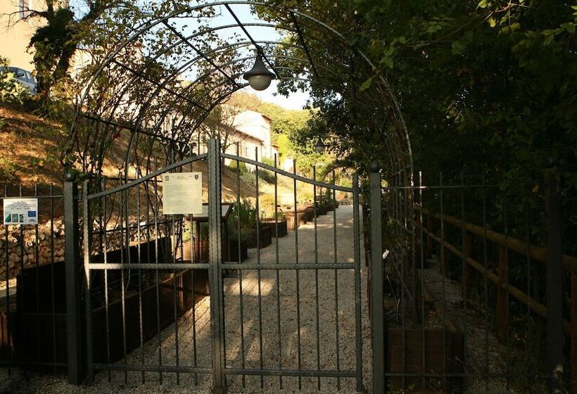 ホテル Convento Di San Colombo