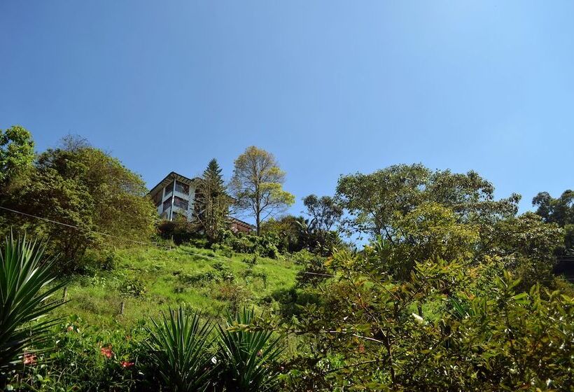 هتل Eco Lodge La Juanita