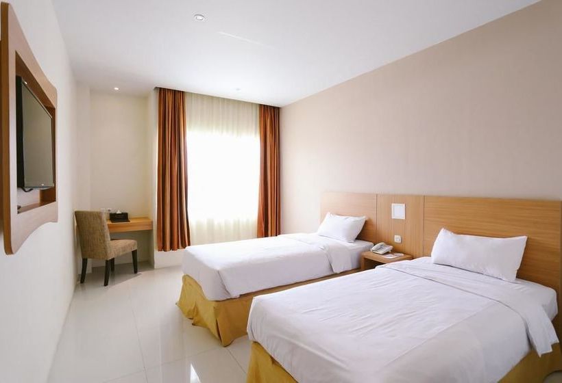 هتل Collection O 1279  Grand Celino Makassar