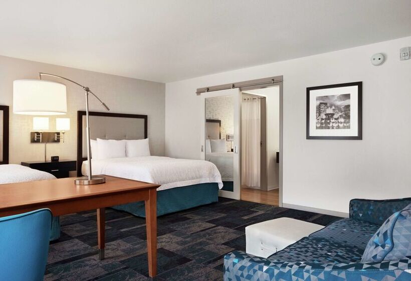 هتل Hampton Inn & Suites Rosemont Chicago O Hare