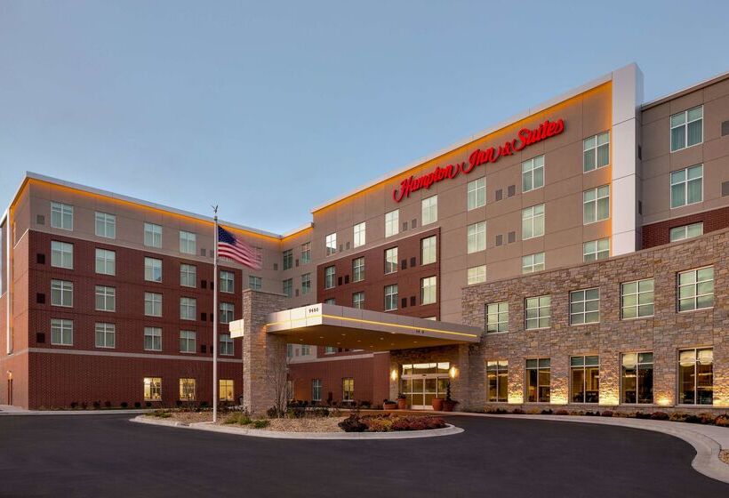 هتل Hampton Inn & Suites Rosemont Chicago O Hare