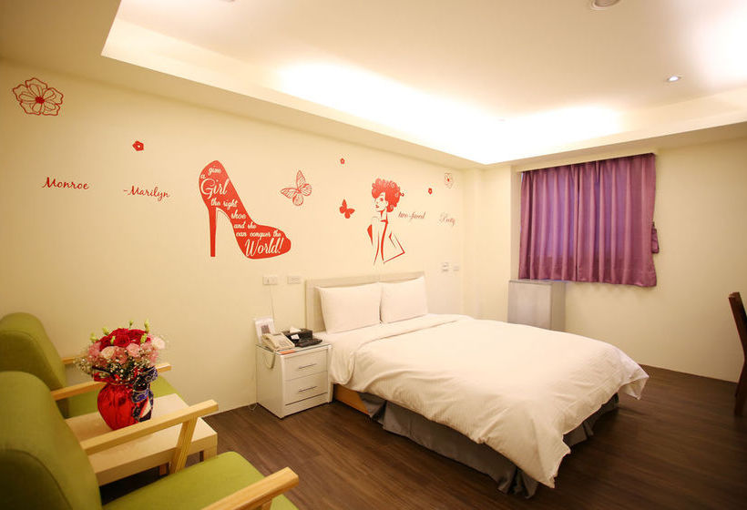 هتل Love House Inn