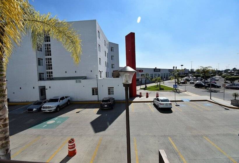 هتل Mexico Inn Express