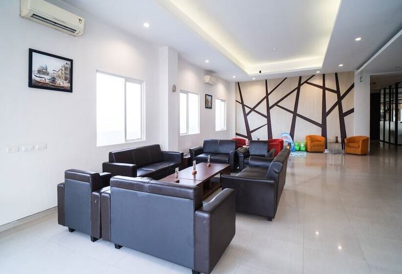 فندق Midtown Xpress Sampit Kalimantan Tengah