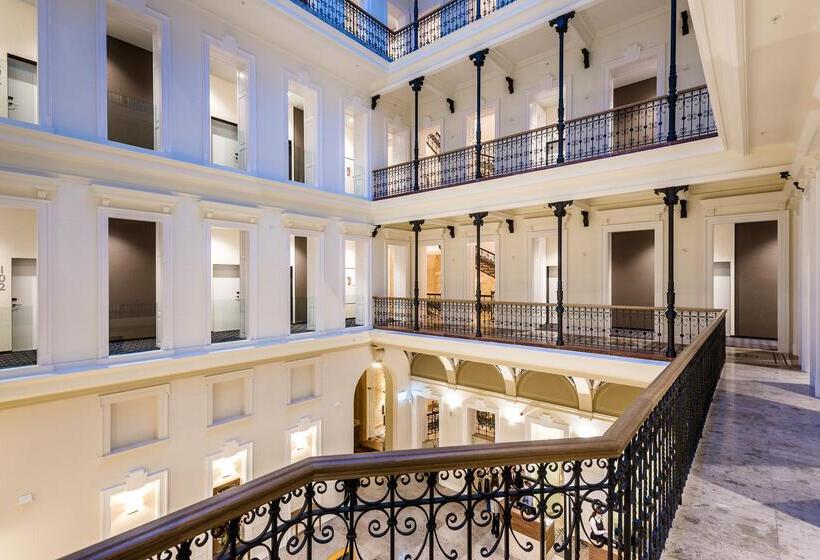 Fotos del hotel Moments Budapest:  44