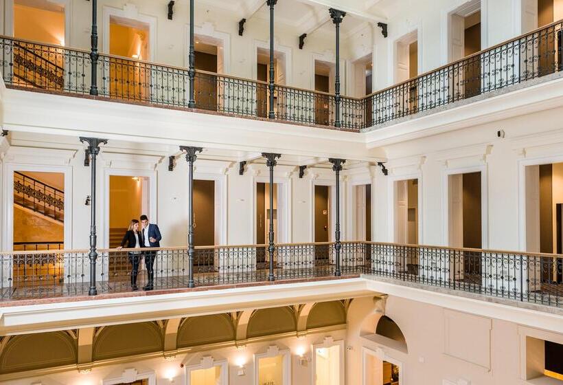 Fotos del hotel Moments Budapest:  46