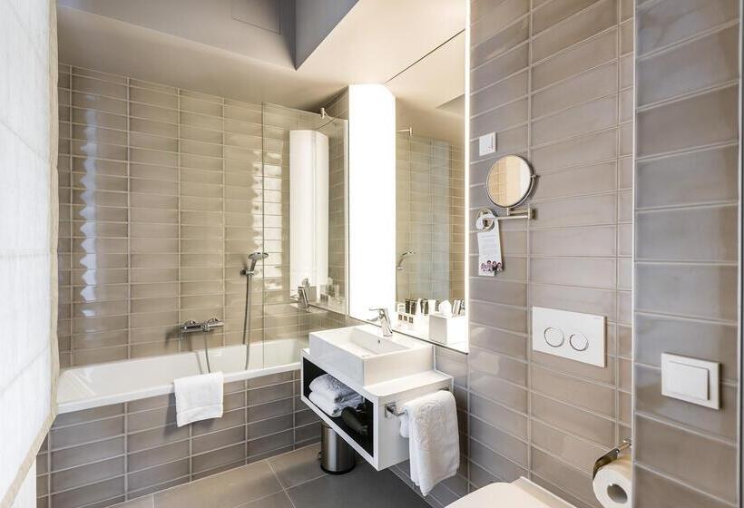 Fotos del hotel Moments Budapest:  45